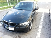 BMW     320