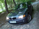 BMW     320